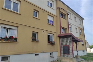 t3 à la vente -   10350  MARIGNY LE CHATEL, surface 55 m2 vente t3 - UBI481551551